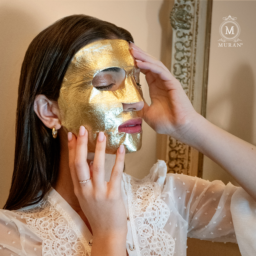 SPICY SHINY Moisturizing-plumping gold face serum mask